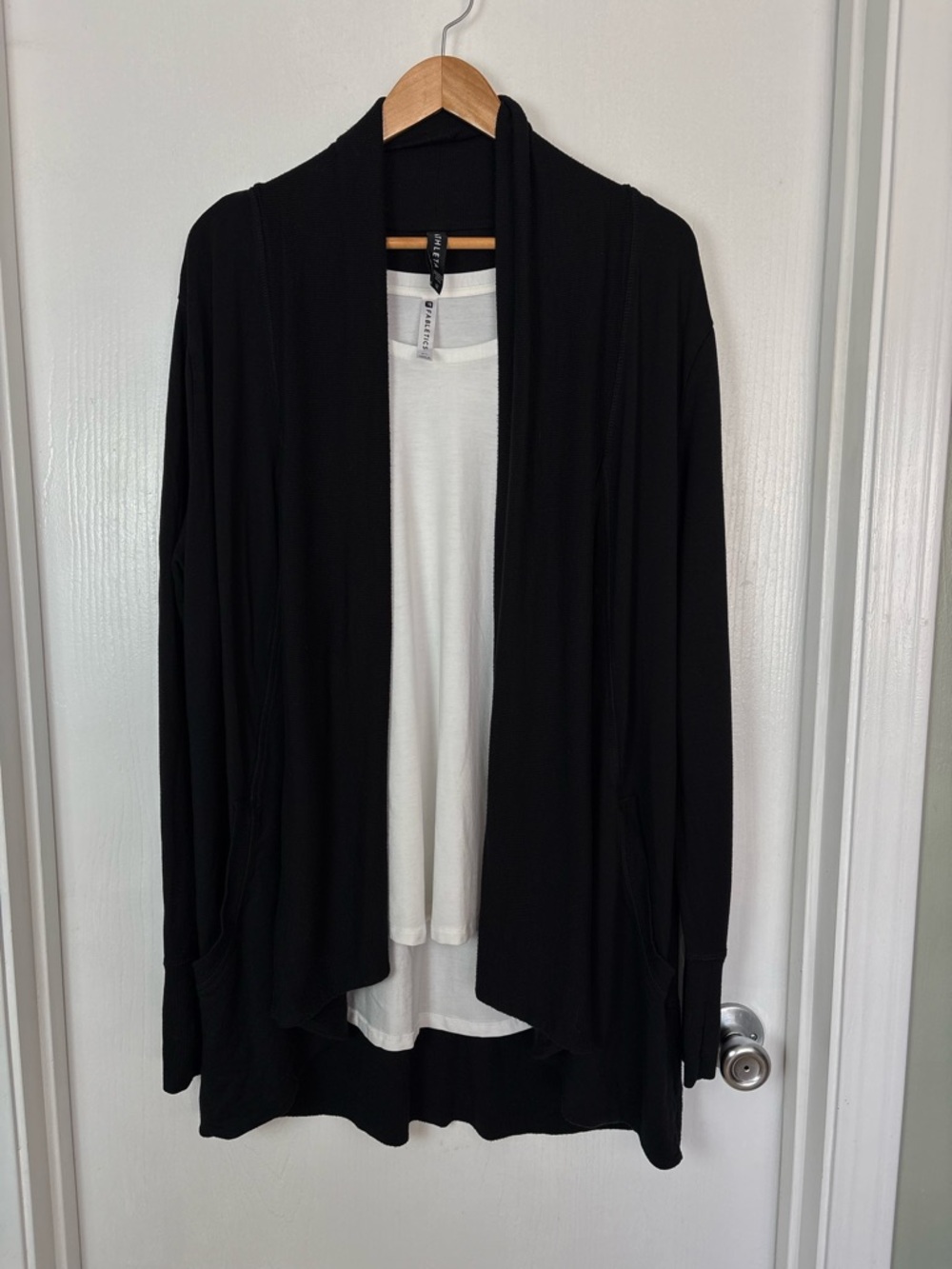 Athleta Black Open-Front Shawl Collar Cardigan Plus White Fabletics Tank XL - Picture 6 of 6